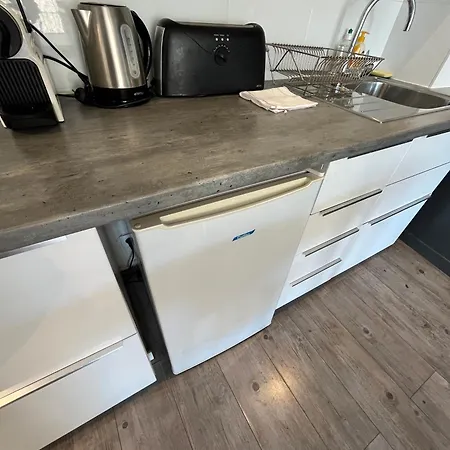 Flambant Neuf, Calme & Balcon Apartmán