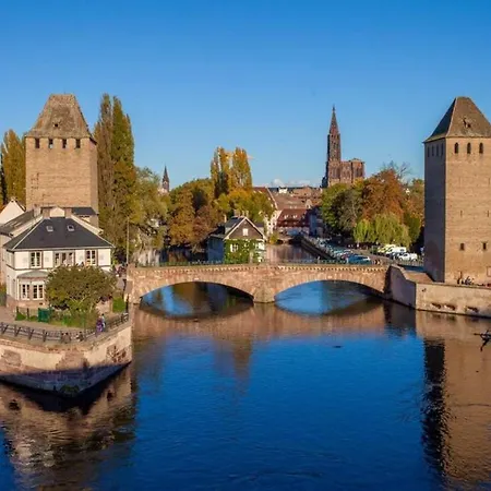 Flambant Neuf, Calme & Balcon Apartmán *