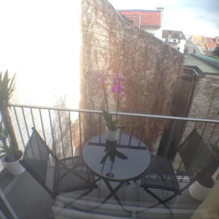 Apartment Flambant Neuf, Calme & Balcon *