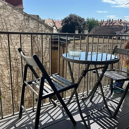 Flambant Neuf, Calme & Balcon 아파트 *