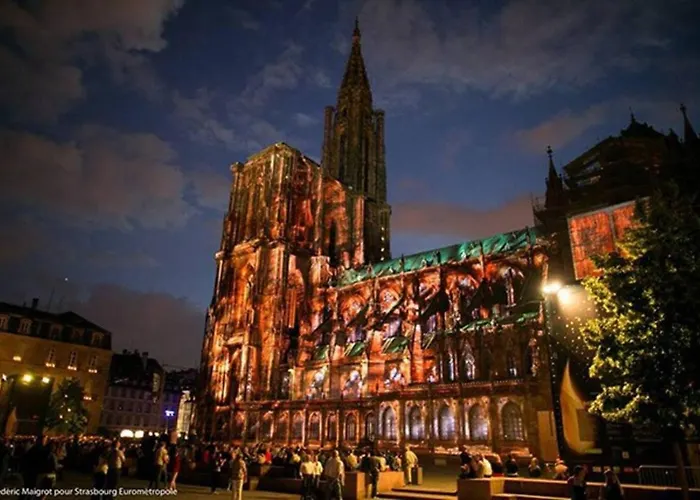 Flambant Neuf, Calme & Balcon *